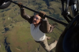 The 8 best Tom Cruise stunts from the Mission: Impossible series